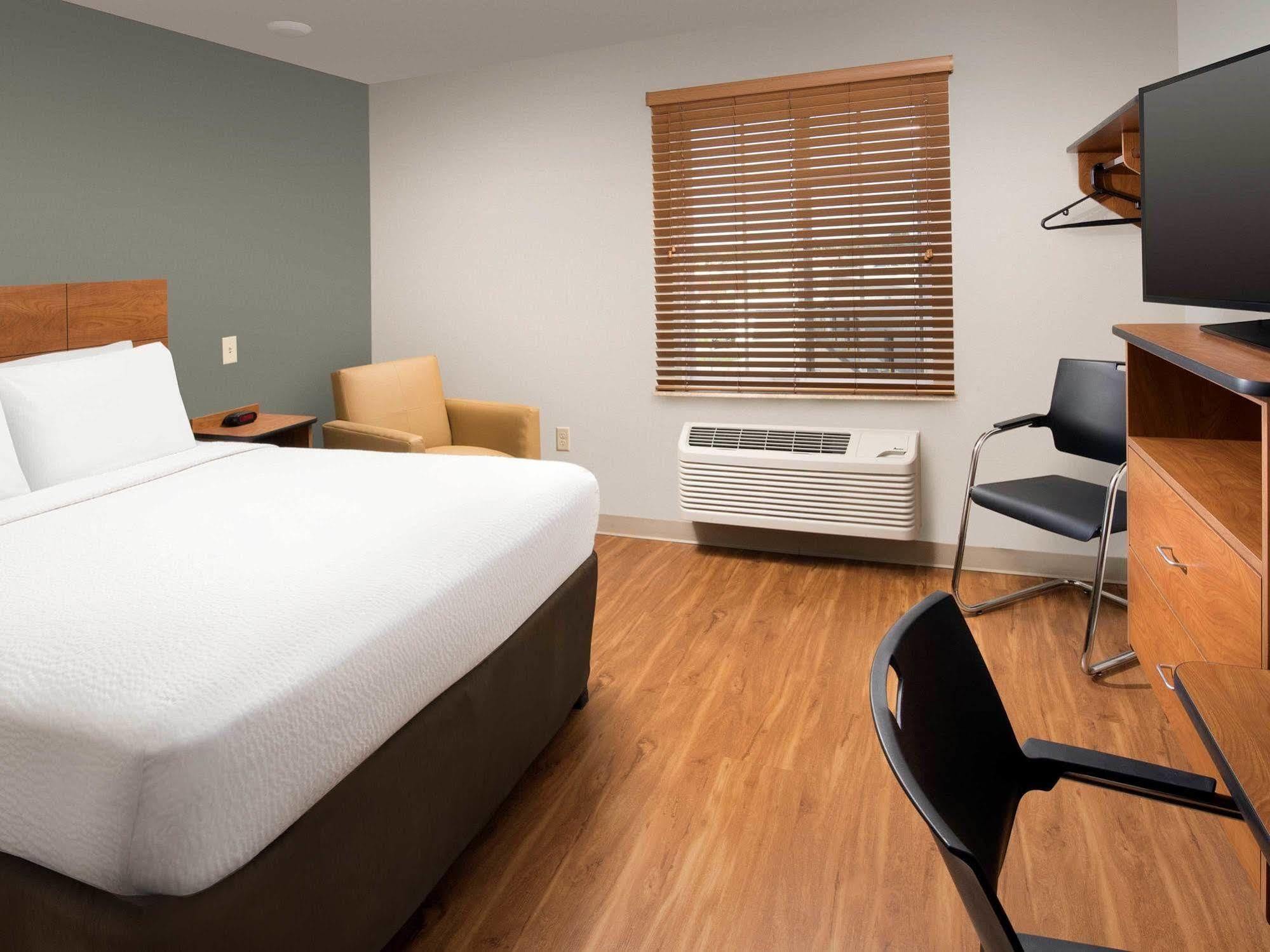 Extended Stay America Select Suites - Kalamazoo - West Экстерьер фото