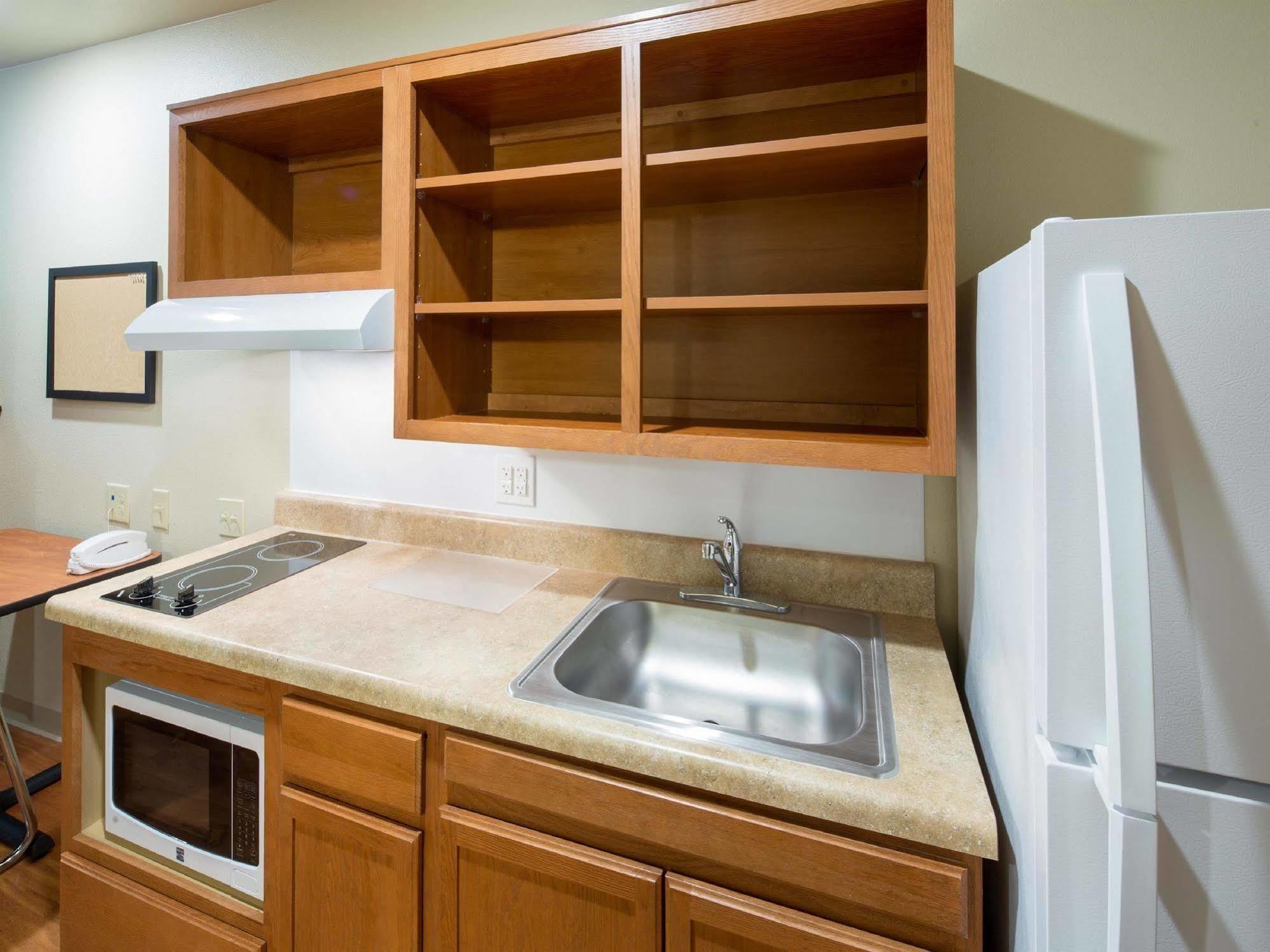 Extended Stay America Select Suites - Kalamazoo - West Экстерьер фото